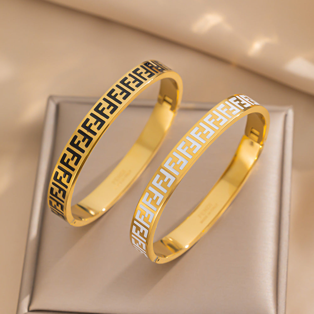 F Letter Gypsy Star Bracelet Women's Light Luxury Classic Retro Brass Bracelet
