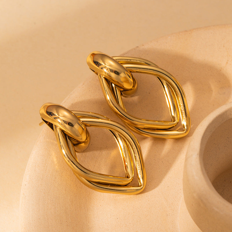 Exaggerated Titanium Steel Round Earrings Gold 18K Gold Light Luxury Earrings Fashion High Sense Love Earrings