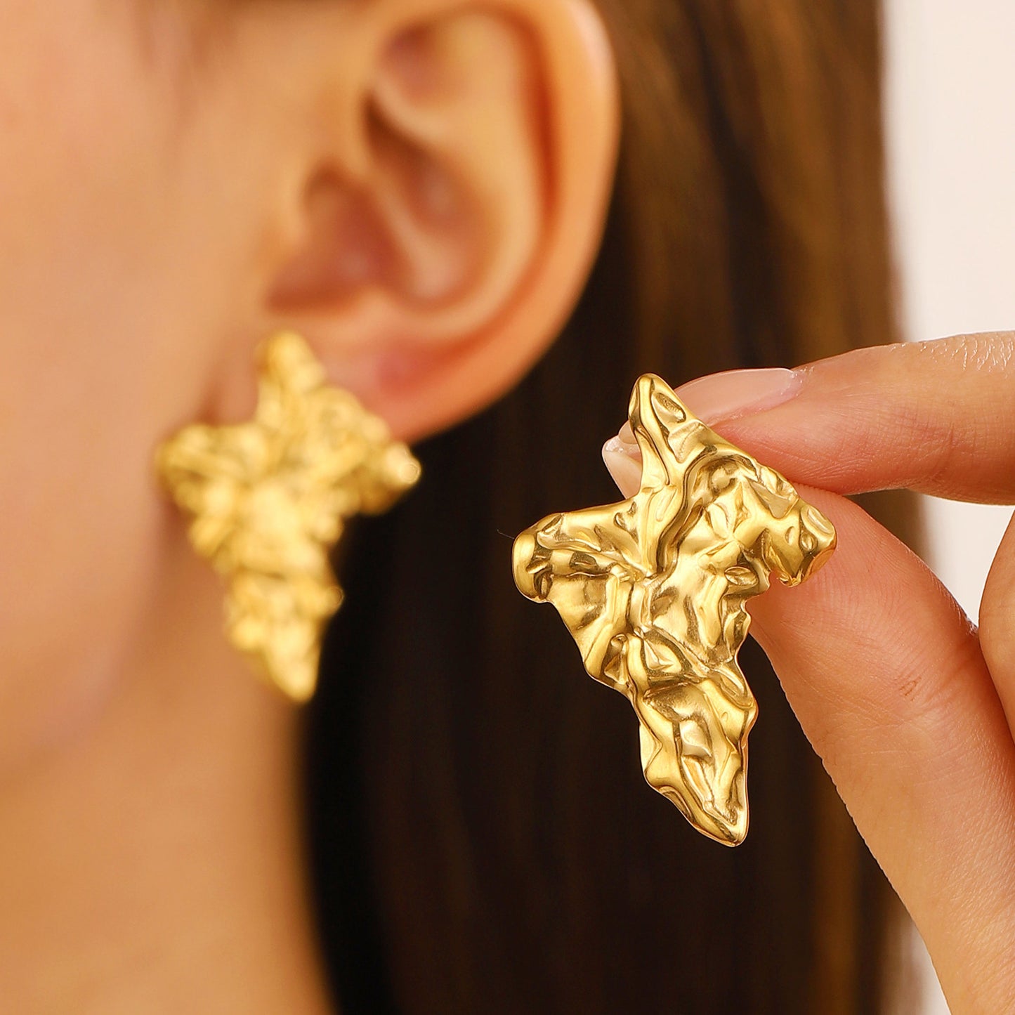 Titanium Steel Pleated Geometric Earrings Women's New Irregular Round Square Love Stud Earrings Medieval Earrings Tide